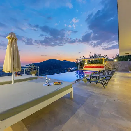 Kaputas Vilă Kalkan